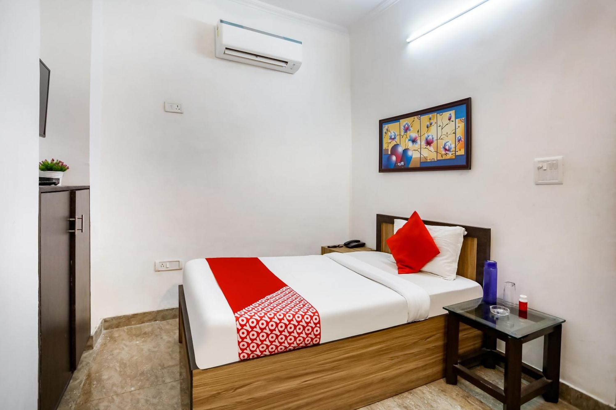 ניו דלהי Hotel O Surya Inn מראה חיצוני תמונה