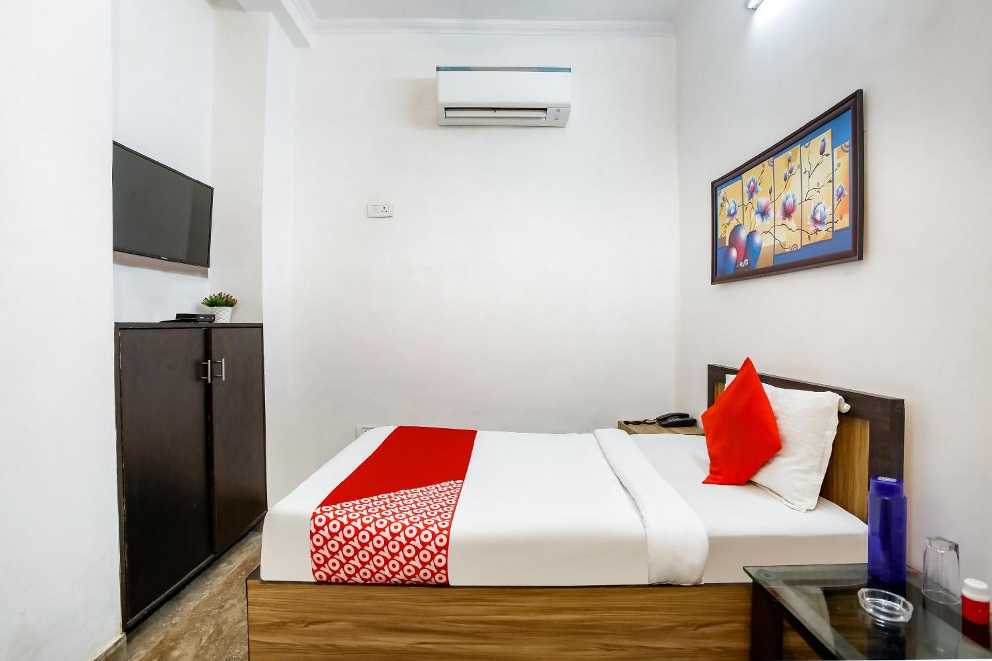 ניו דלהי Hotel O Surya Inn מראה חיצוני תמונה
