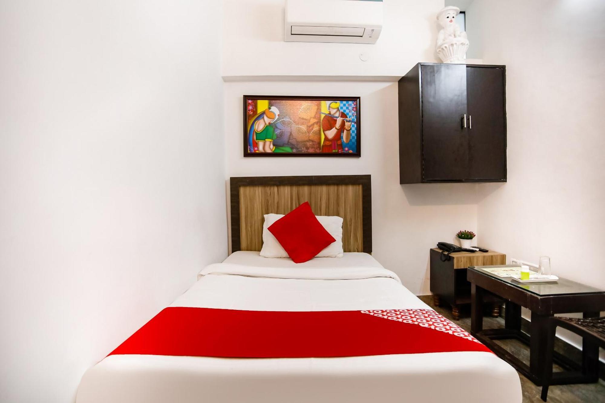 ניו דלהי Hotel O Surya Inn מראה חיצוני תמונה