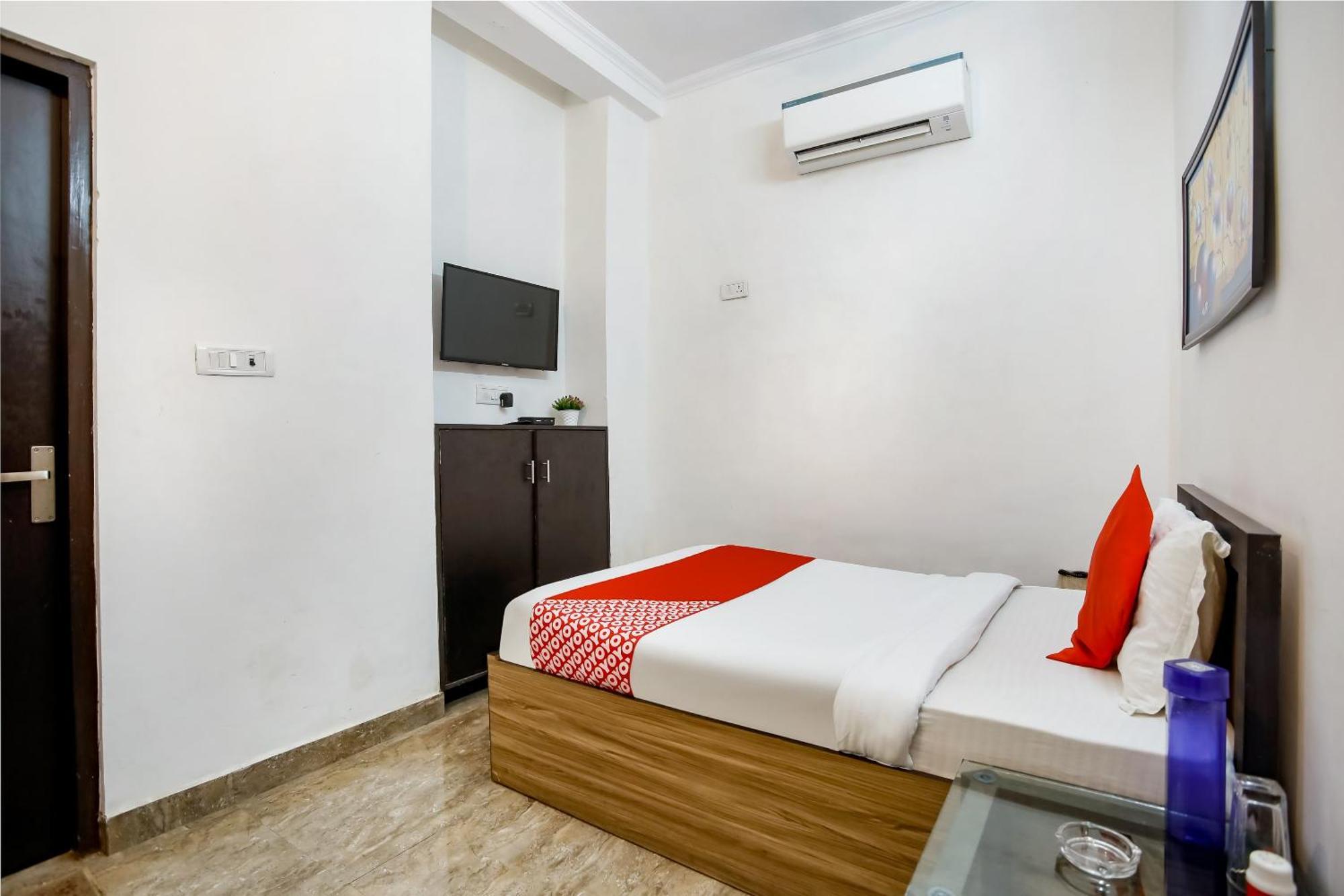 ניו דלהי Hotel O Surya Inn מראה חיצוני תמונה